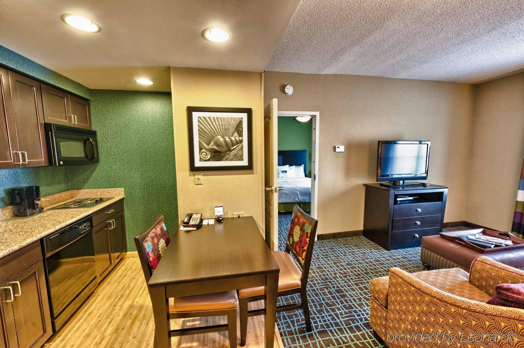 Homewood Suites Fort Myers Airport - Fgcu Oda fotoğraf